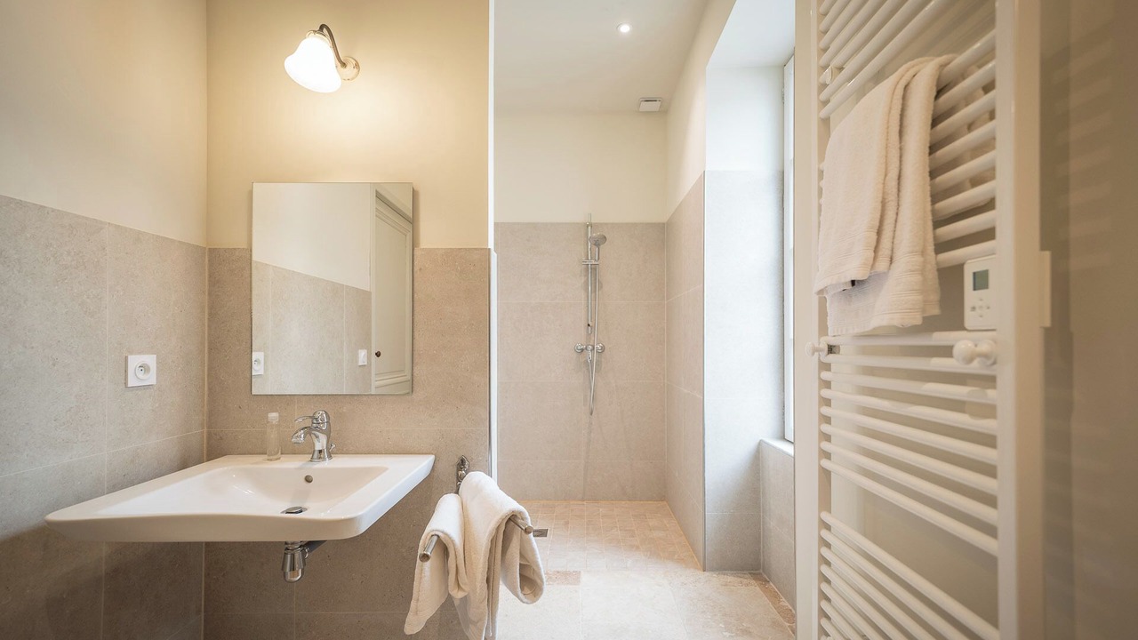 Photo of Bathroom in Gontaud