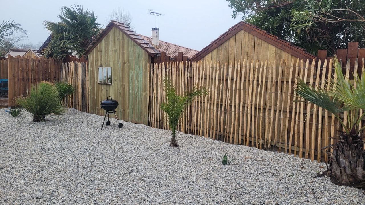 Photo of Outdoor in Lanton
