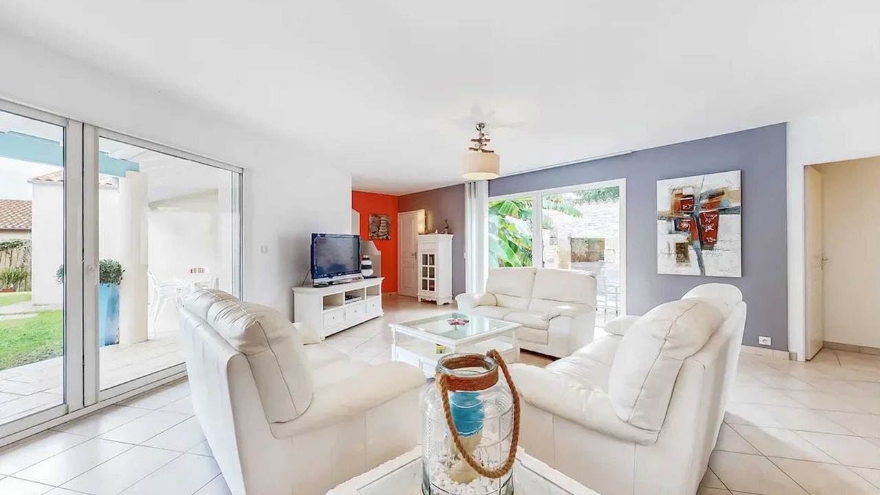 Photo of Livingroom in Meschers-sur-Gironde