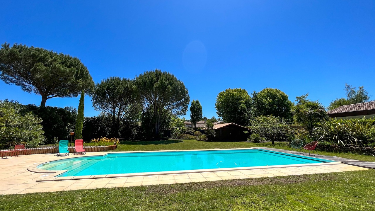 Photo of Outdoor in Messanges