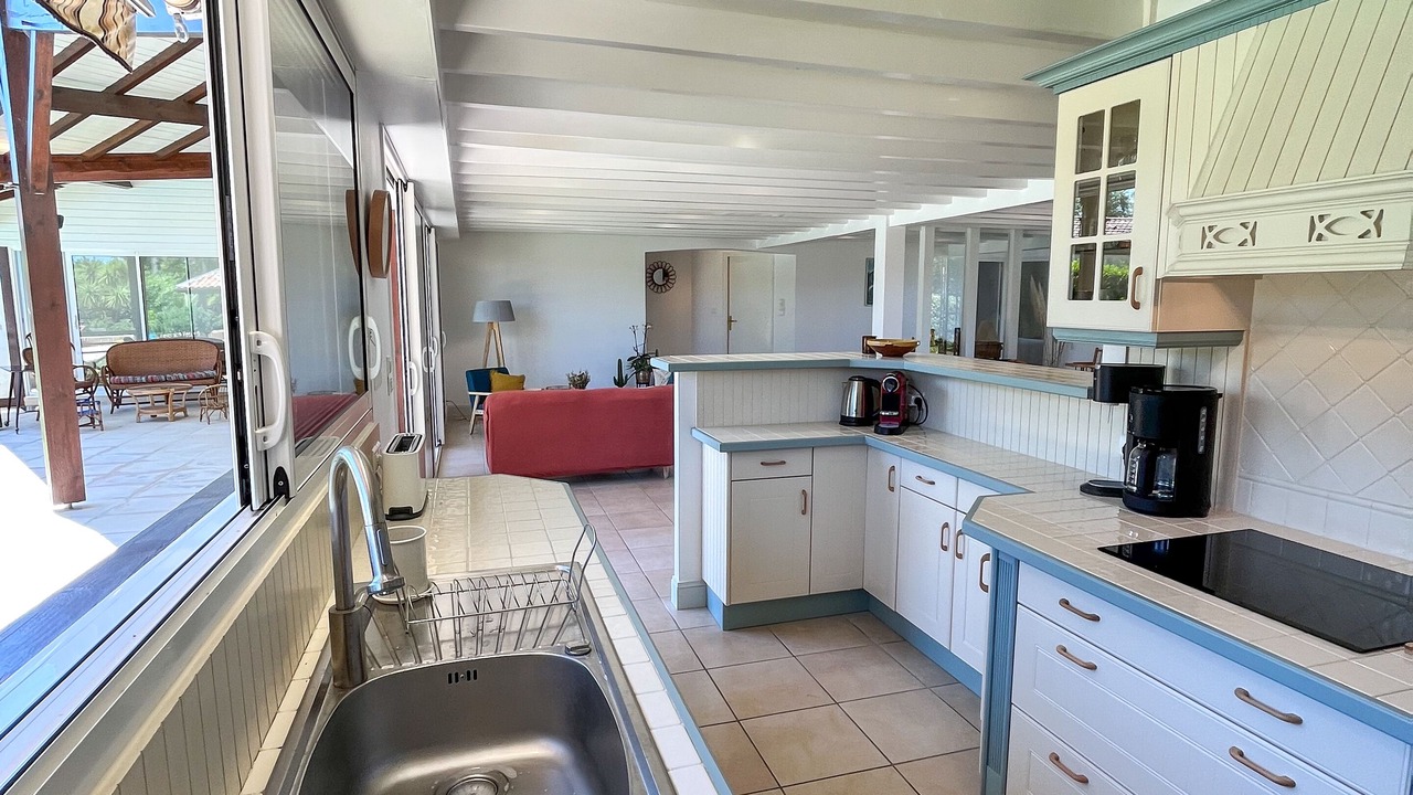 Photo of Kitchen in Messanges