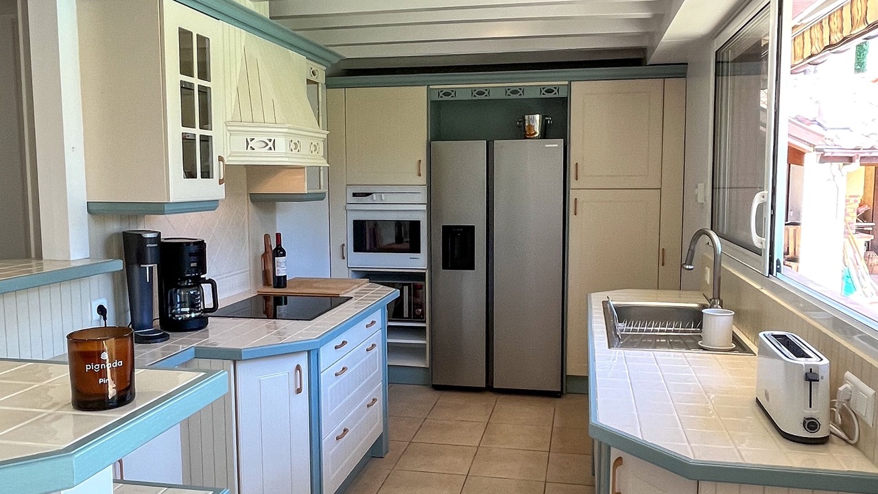 Photo of Kitchen in Messanges