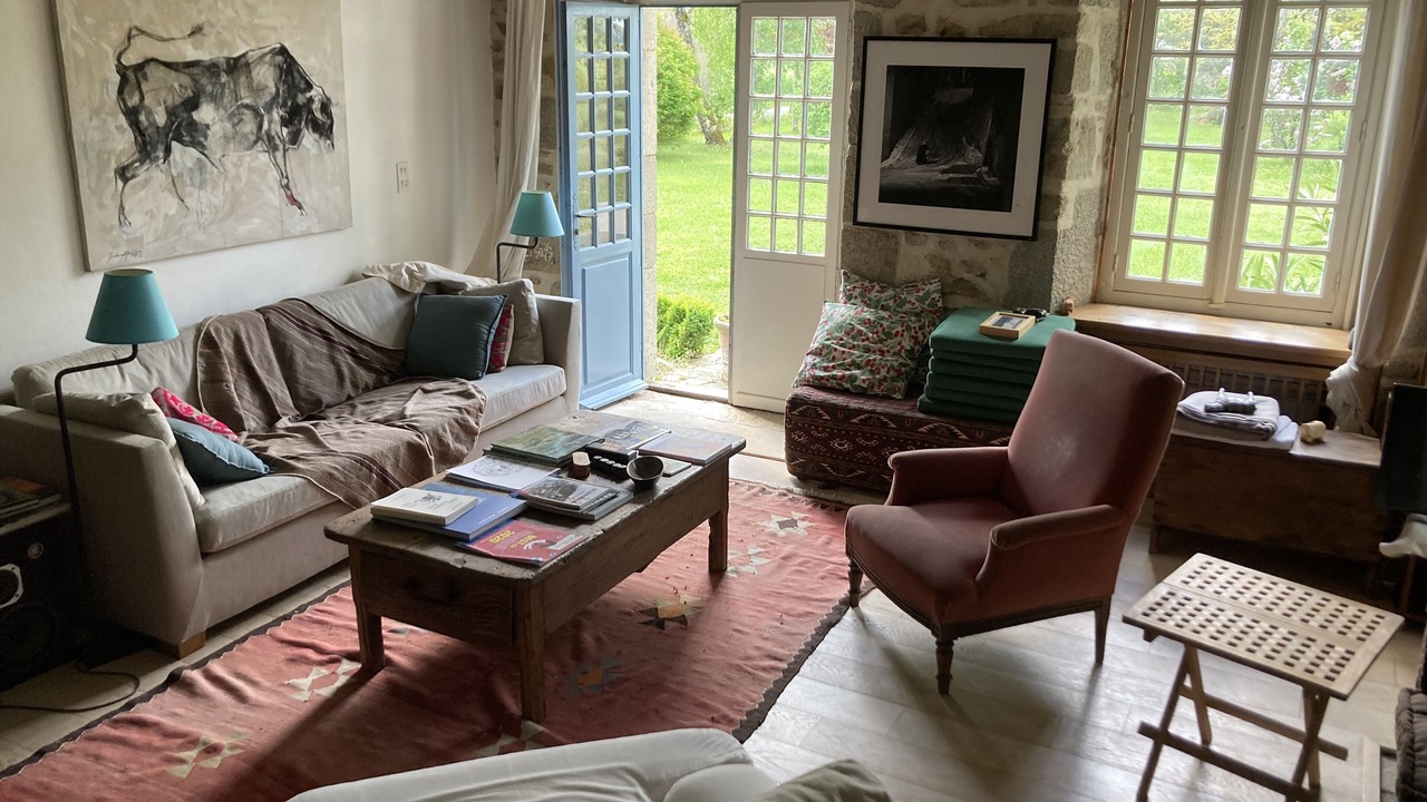 Photo of Livingroom in Serandon