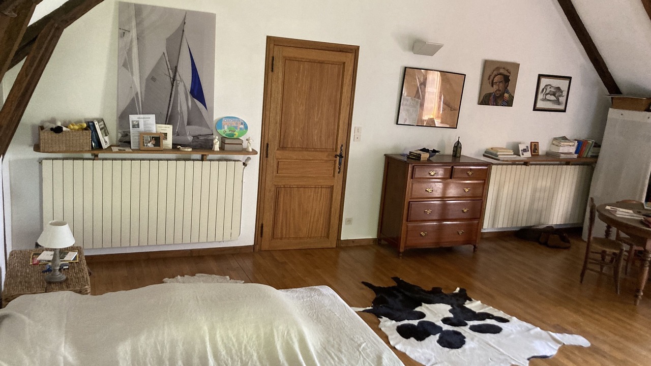 Photo of Bedroom in Serandon