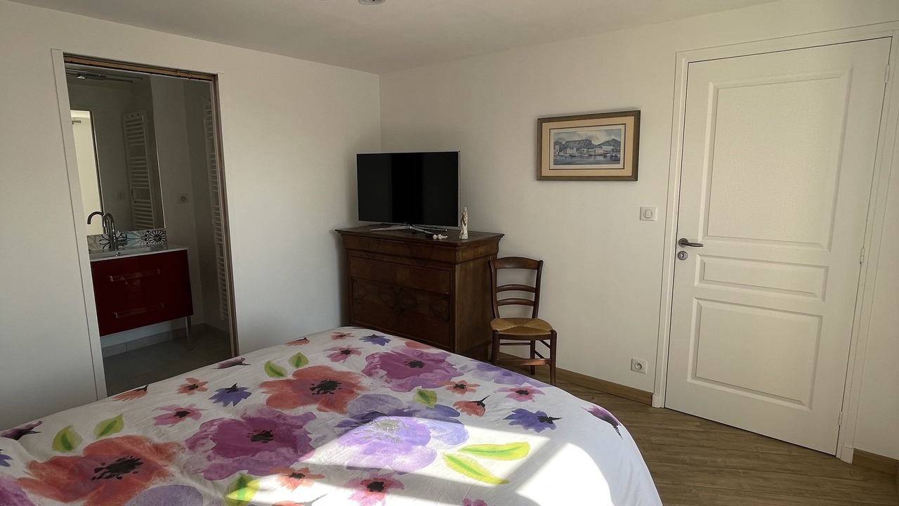 Photo of Bedroom in Saint-Robert