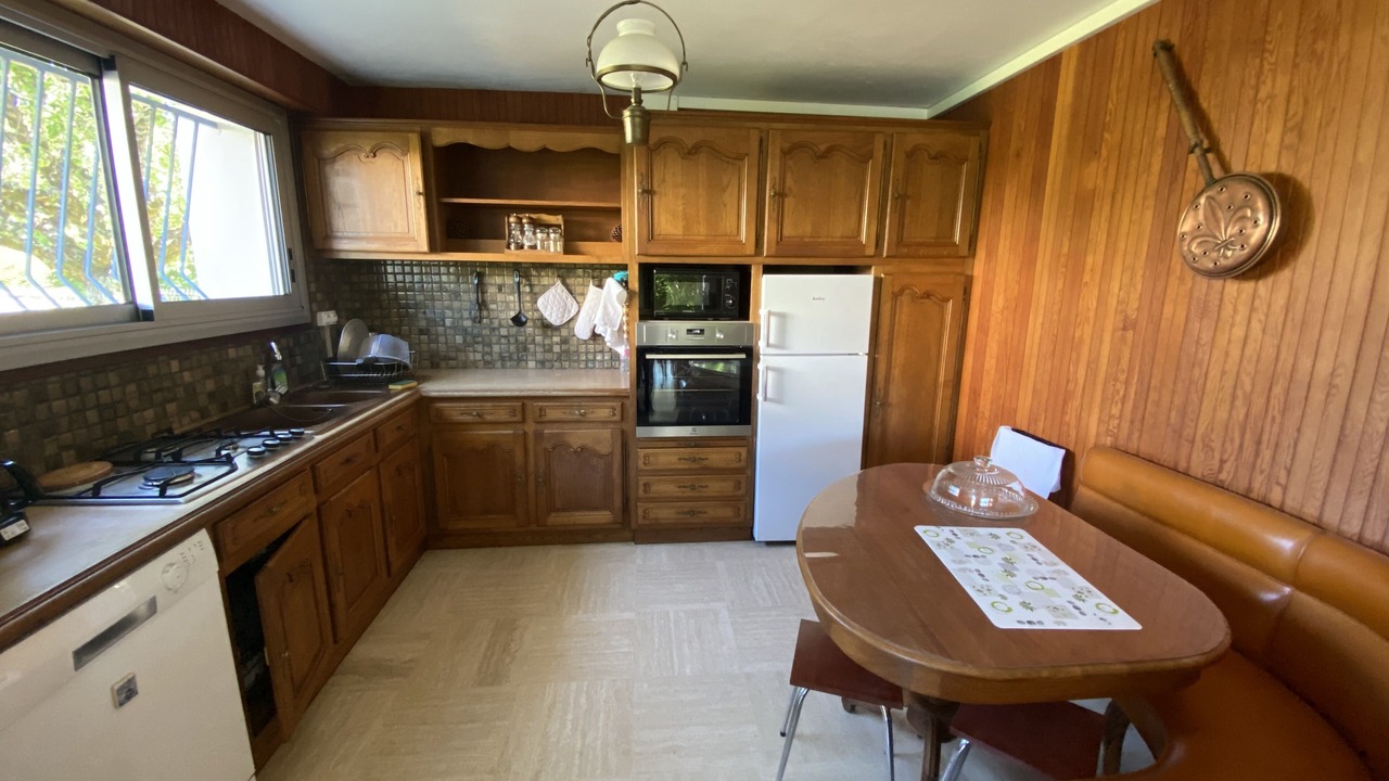 Photo of Kitchen in Meschers-sur-Gironde
