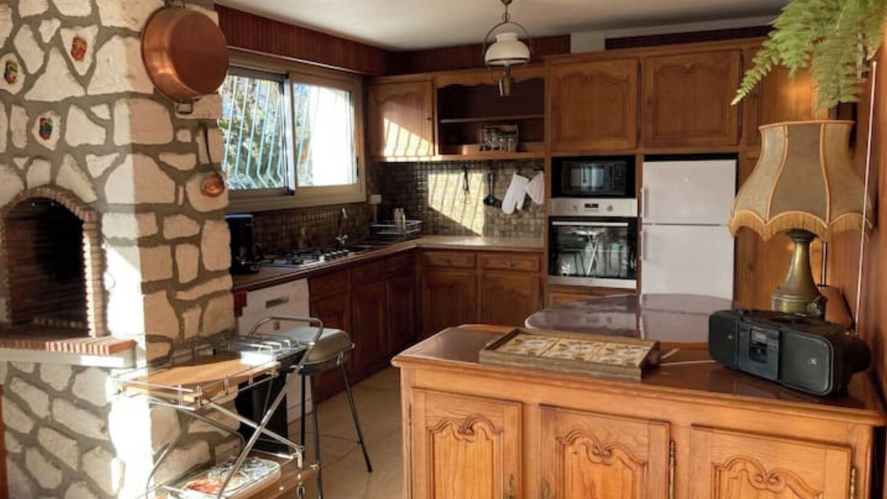 Photo of Kitchen in Meschers-sur-Gironde