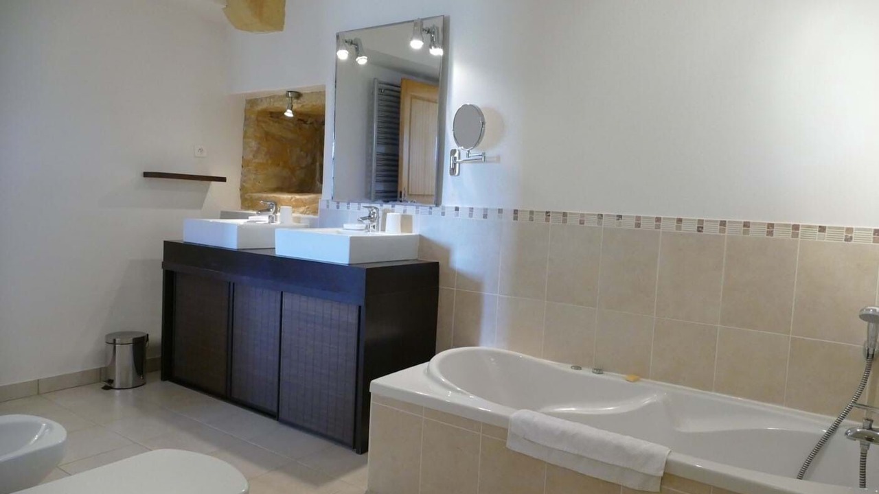 Photo of Bathroom in Les Cabanes