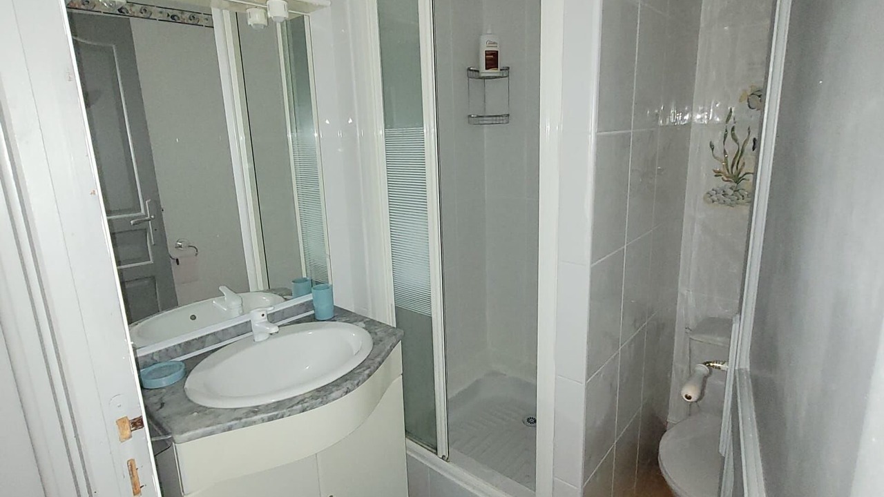 Photo of Bathroom in Saint-Georges-de-Didonne
