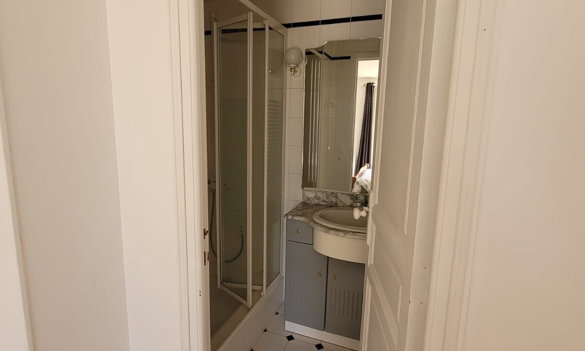 Photo of Bathroom in Saint-Georges-de-Didonne