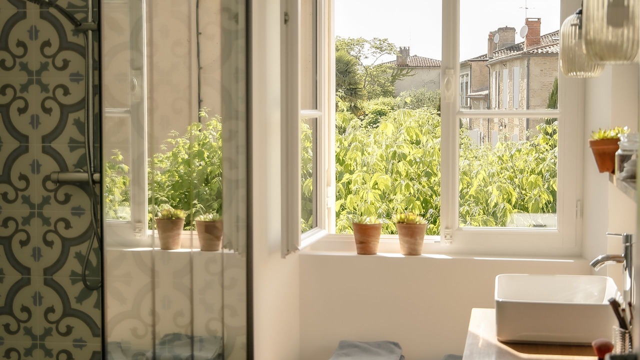 Photo of Bathroom in Sauternes