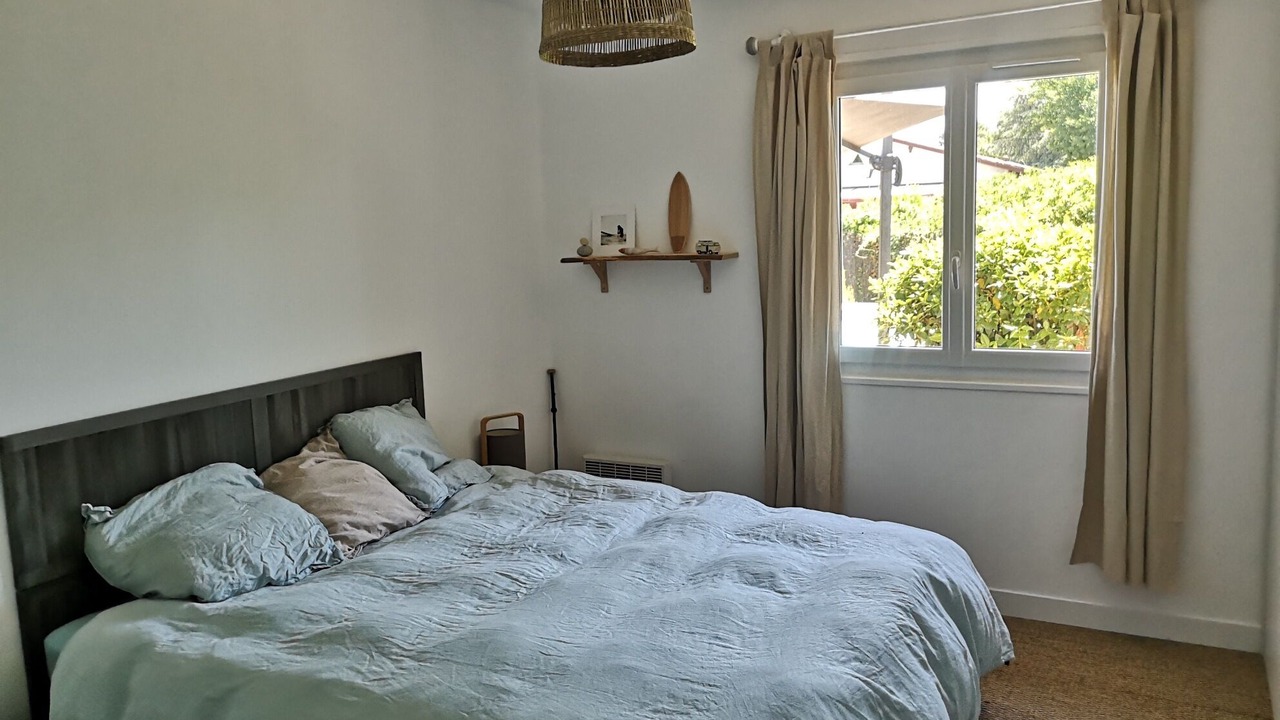 Photo of Bedroom in Saint-Aubin-de-Medoc