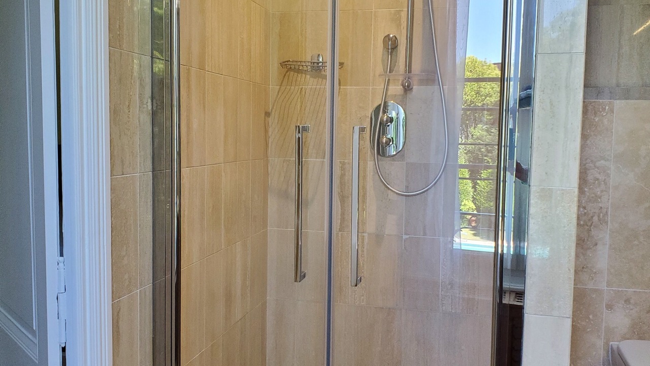 Photo of Bathroom in Cognac