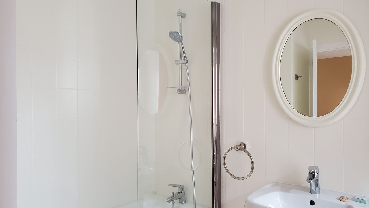 Photo of Bathroom in Cognac