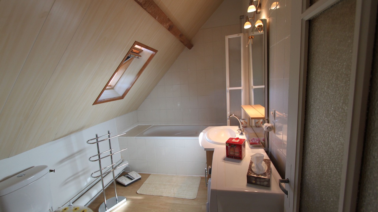 Photo of Bathroom in Peret-Bel-Air