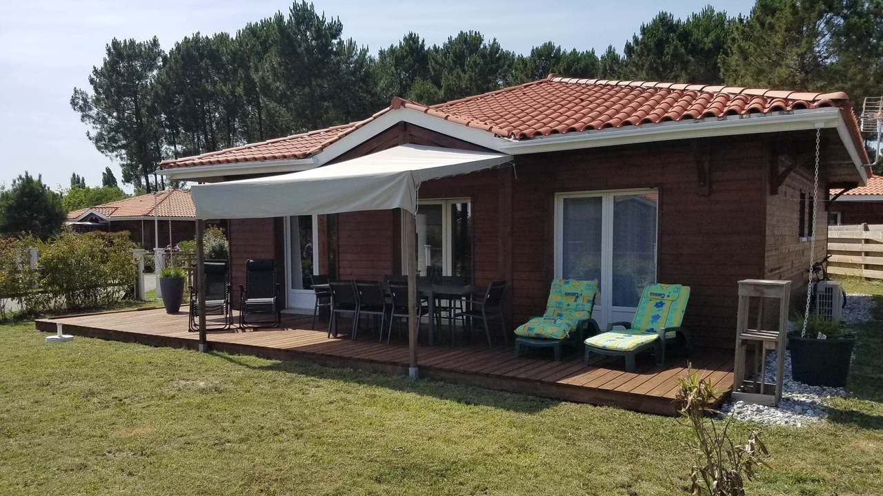 Photo of Patio Balcony in Parentis-en-Born