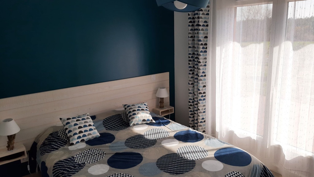 Photo of Bedroom in Parentis-en-Born