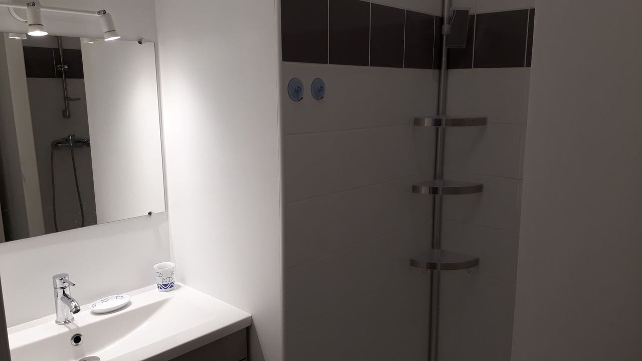 Photo of Bathroom in Parentis-en-Born