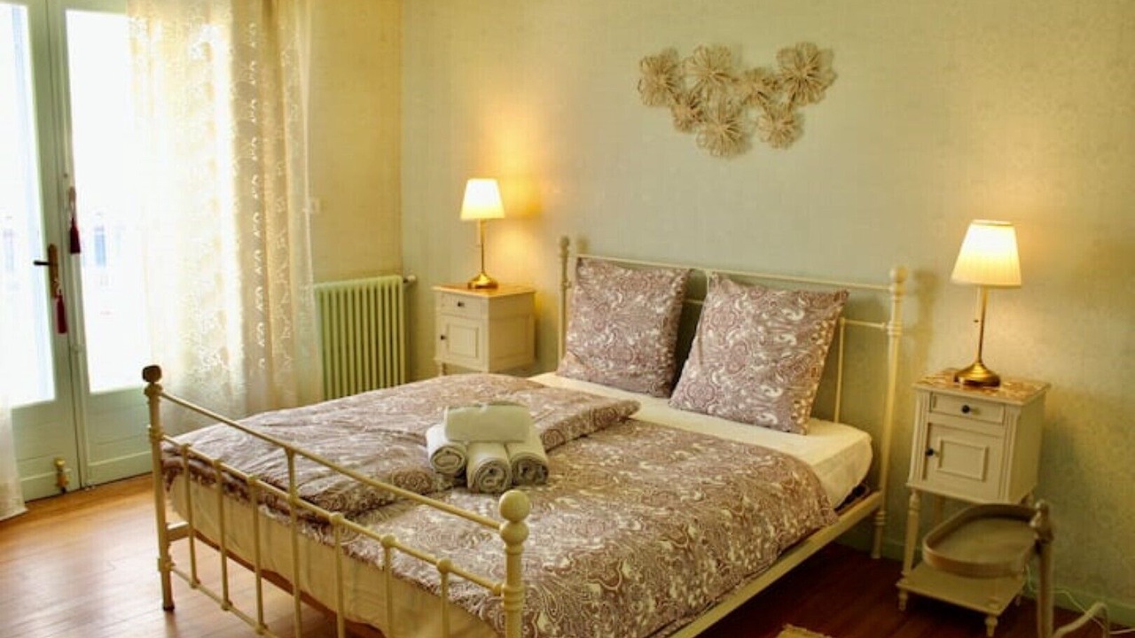 Photo of Bedroom in Port-Sainte-Foy-et-Ponchapt