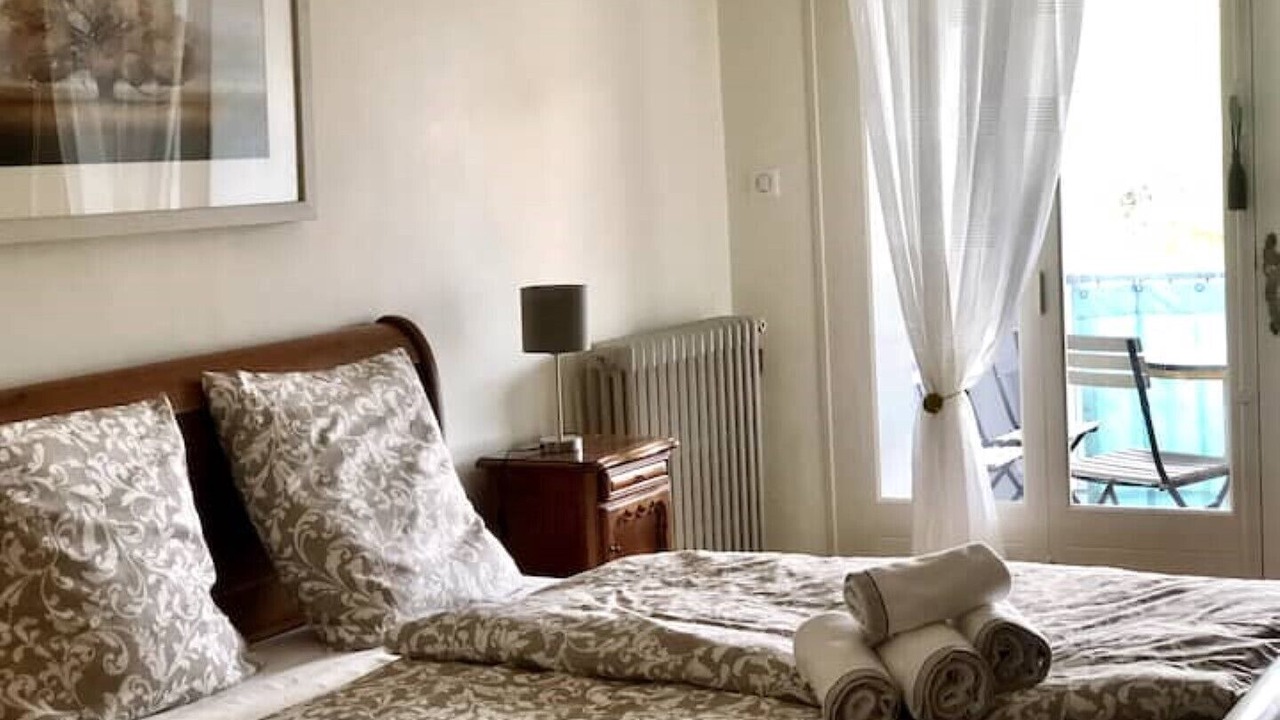 Photo of Bedroom in Port-Sainte-Foy-et-Ponchapt
