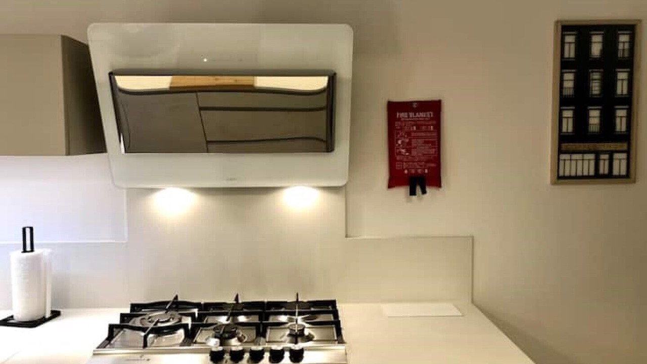 Photo of Kitchen in Port-Sainte-Foy-et-Ponchapt