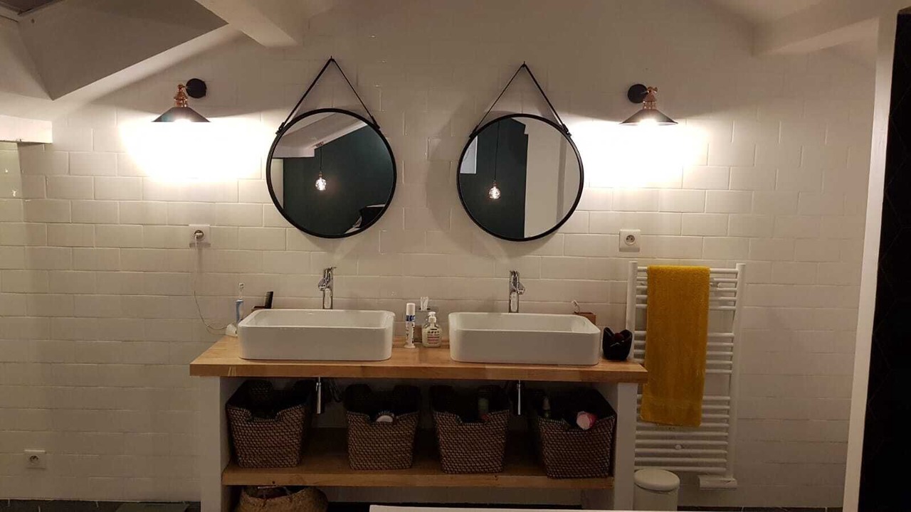 Photo of Bathroom in 8th Arrondissement