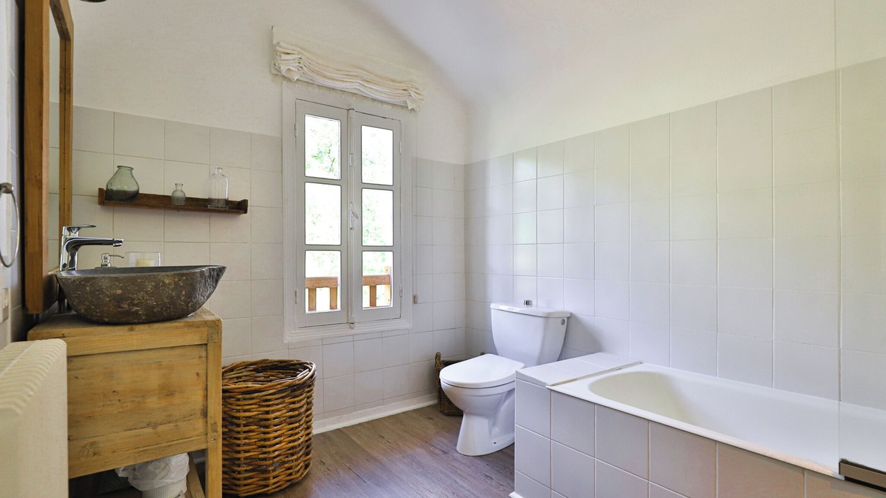Photo of Bathroom in Saint-Pee-sur-Nivelle