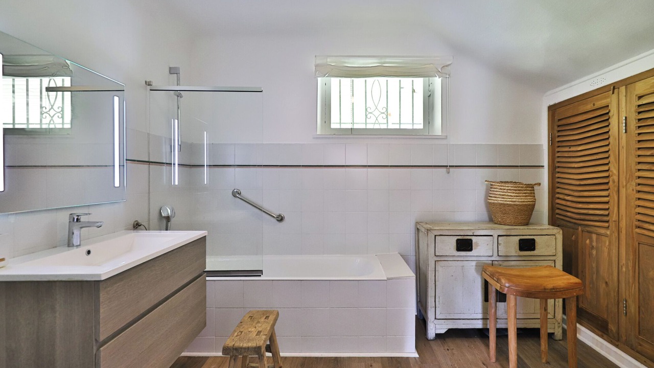 Photo of Bathroom in Saint-Pee-sur-Nivelle