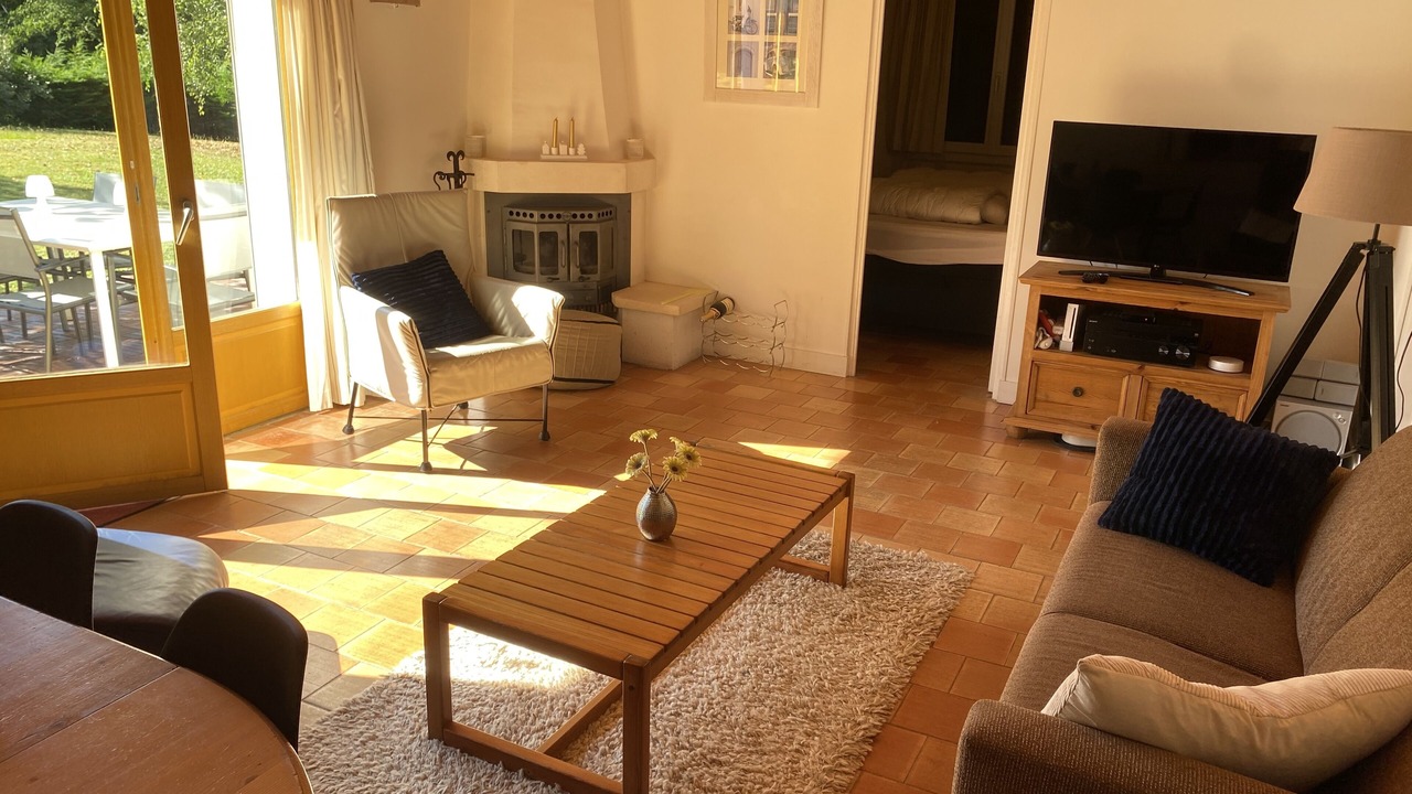 Photo of Livingroom in Ecuras