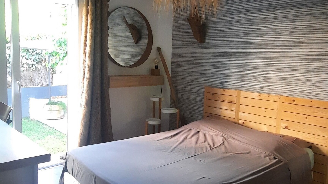 Photo of Bedroom in Hyeres City Centre