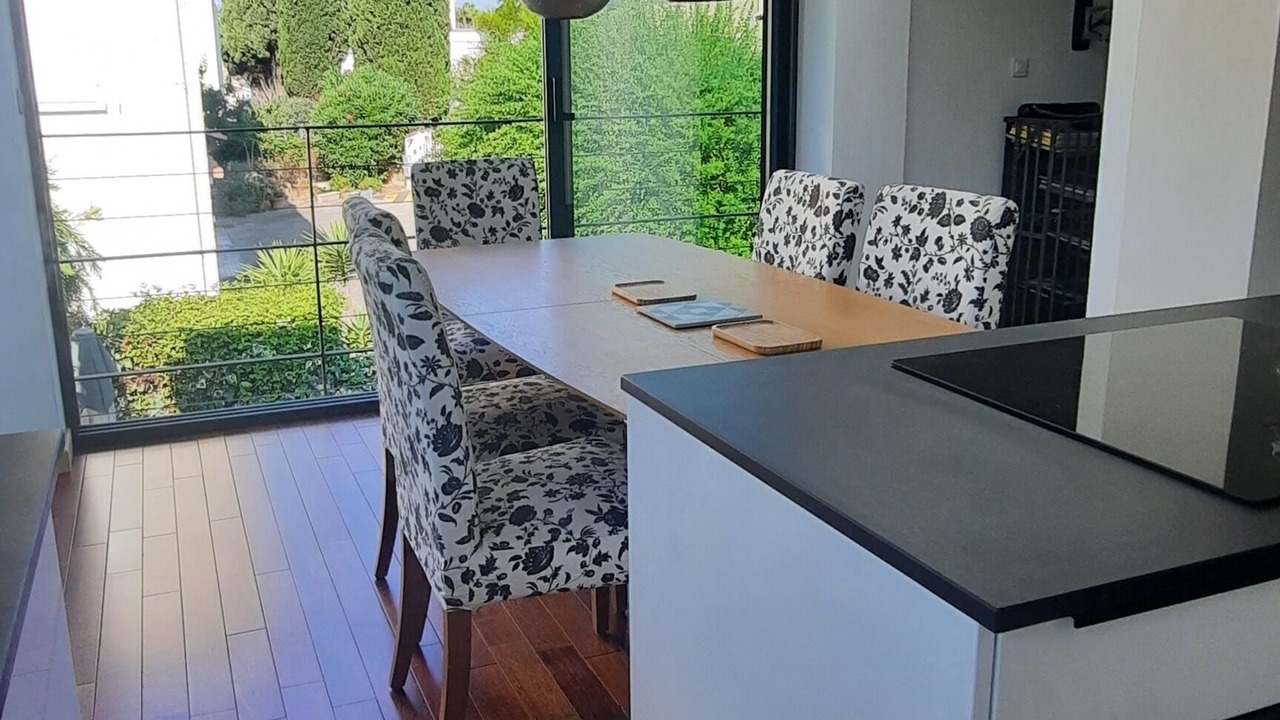 Photo of Kitchen in Hyeres City Centre