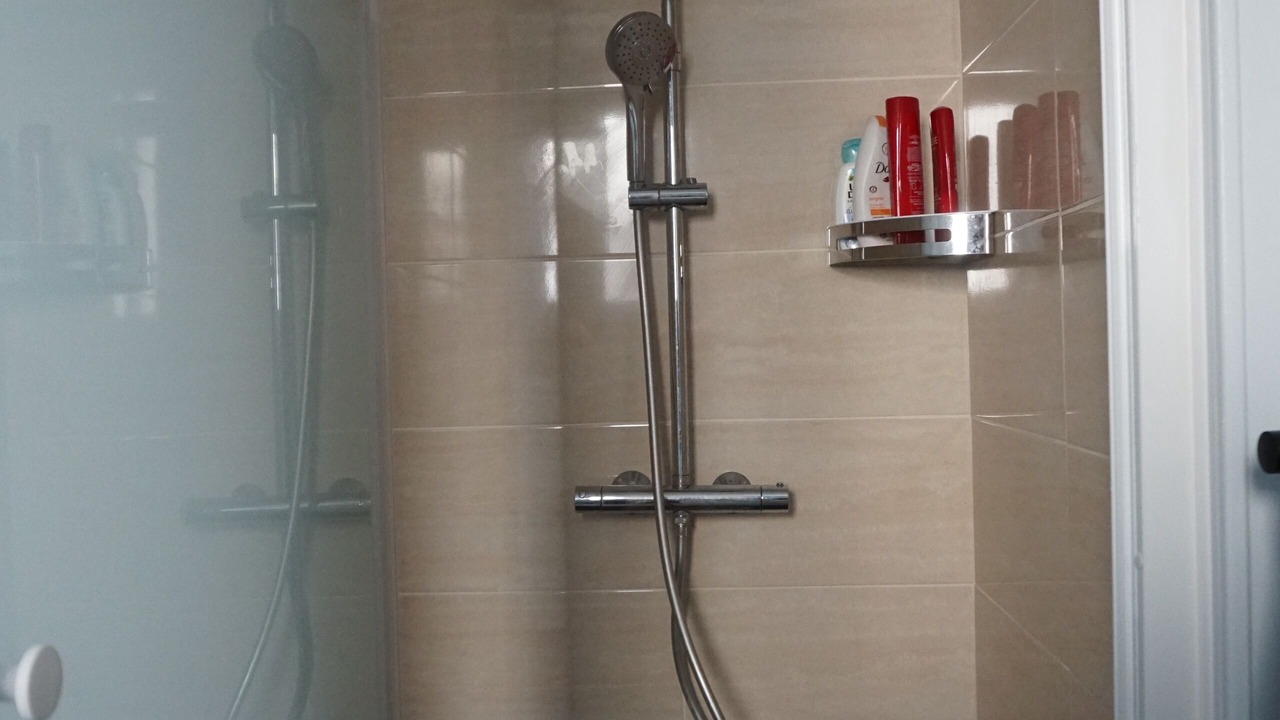 Photo of Bathroom in Marans