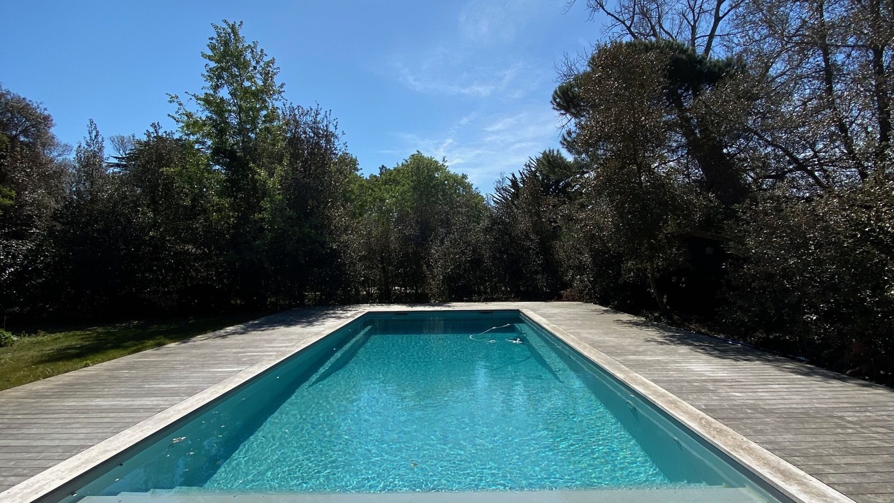 Photo of Outdoor in Les Portes-en-Re