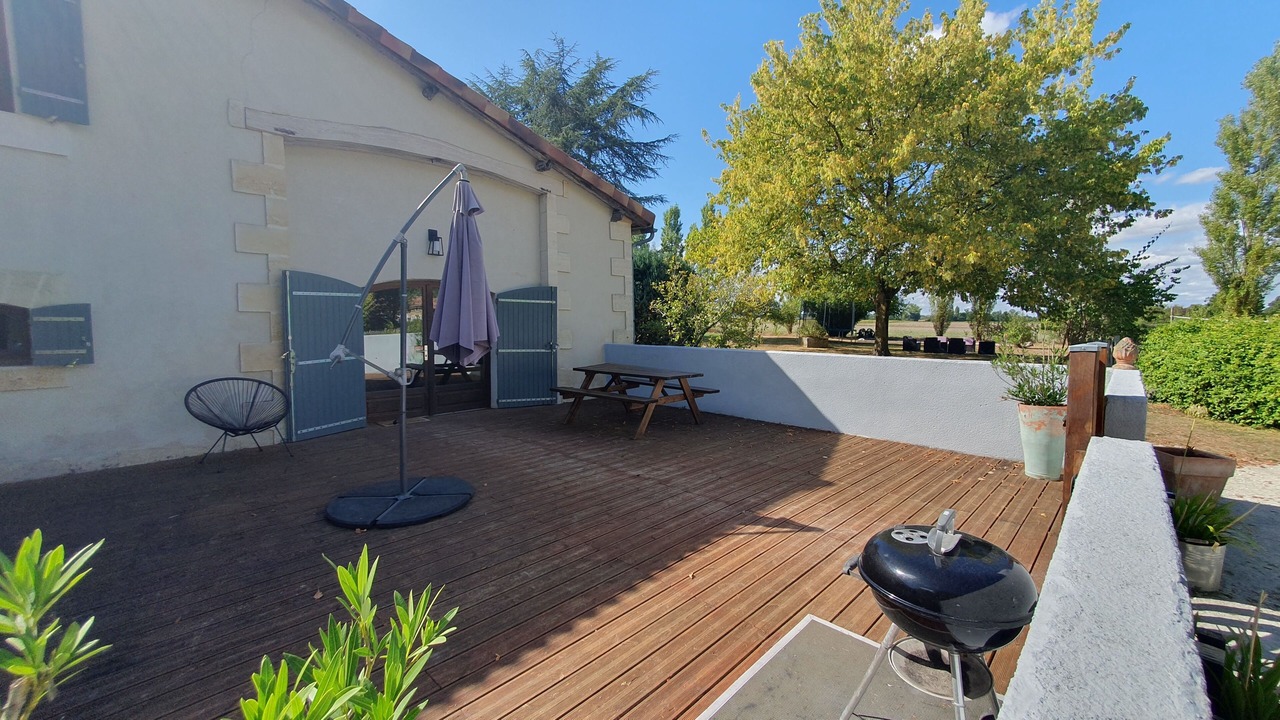 Photo of Outdoor in Chaunac