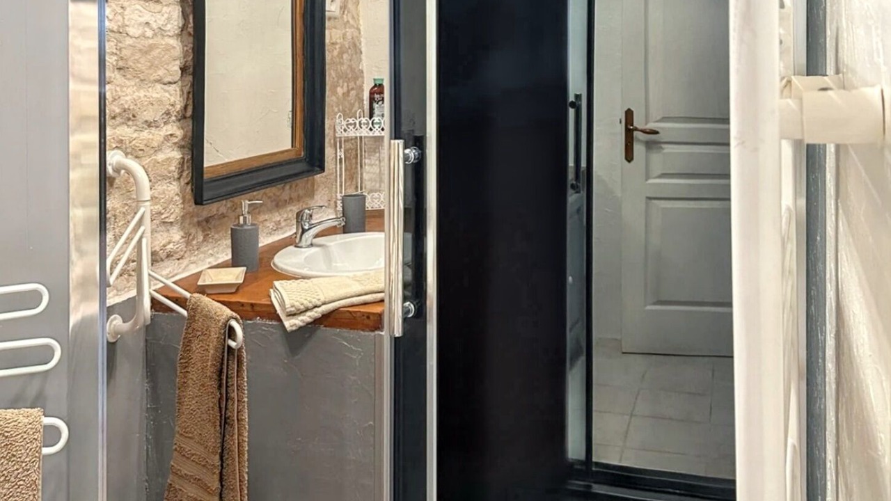 Photo of Bathroom in Sigogne