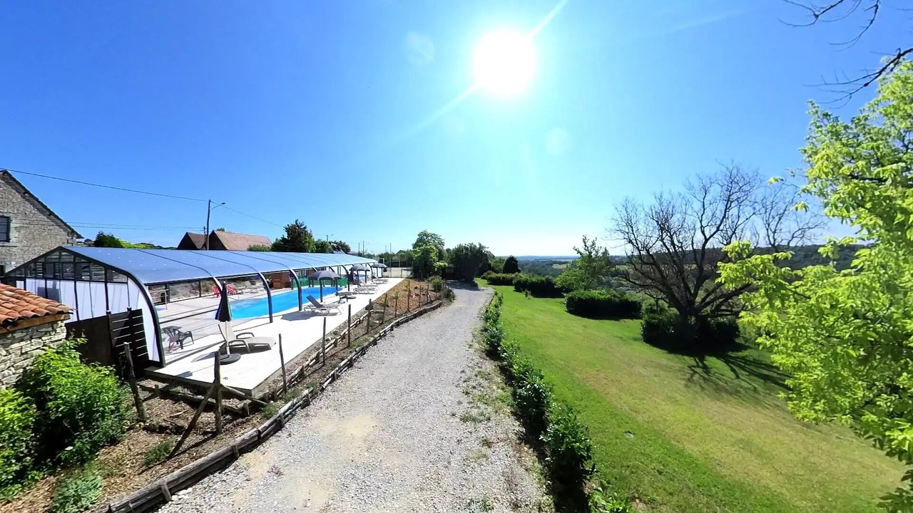 Photo of Outdoor in Rouffignac-Saint-Cernin-de-Reilhac