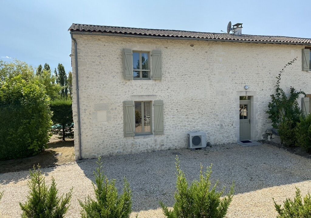 Photo of Outdoor in Chalais