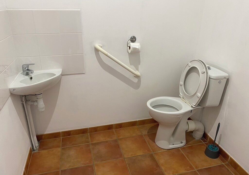Photo of Bathroom in Chalais