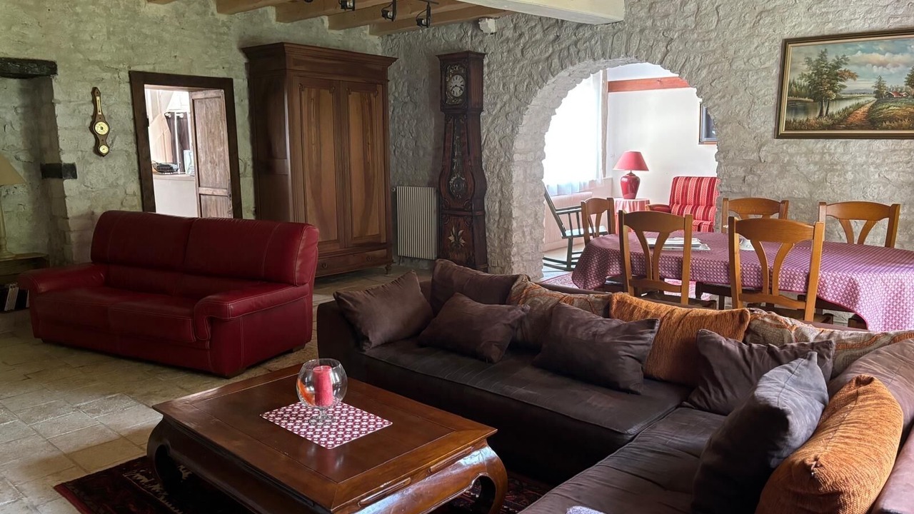 Photo of Livingroom in Ardillieres