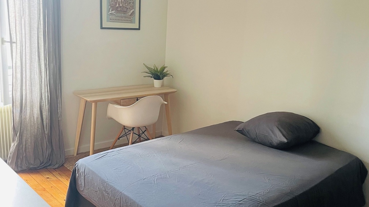Photo of Bedroom in Perigueux