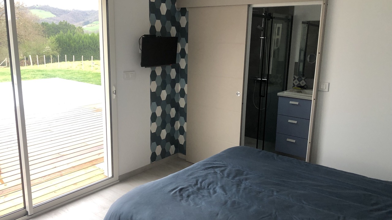 Photo of Bedroom in Behasque-Lapiste