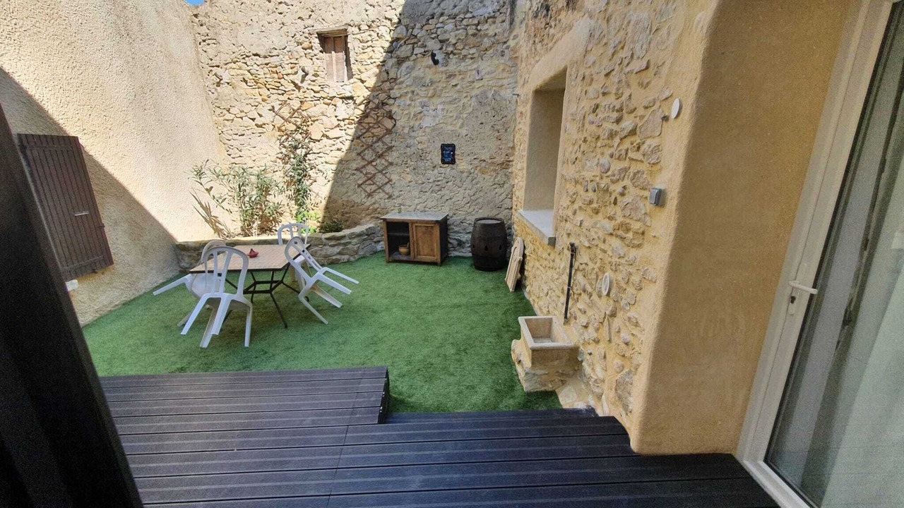 Photo of Outdoor in Caderousse