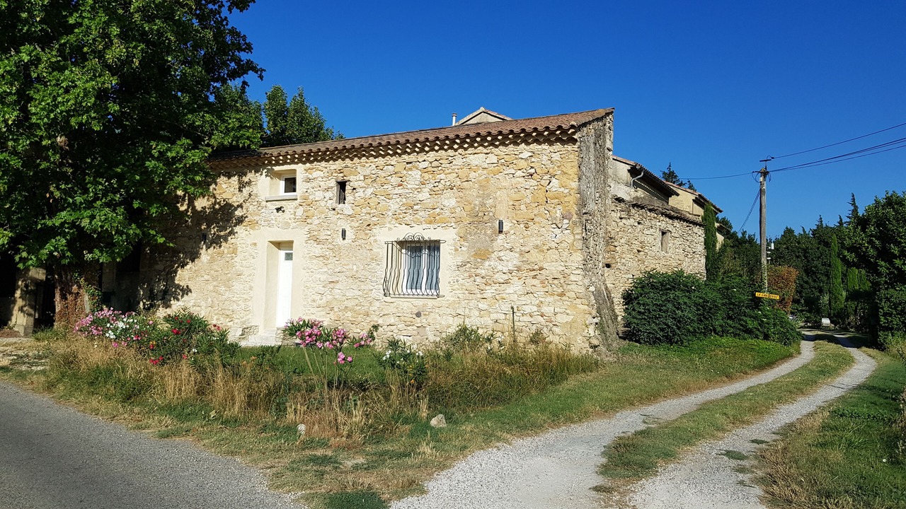 Photo of Outdoor in Caderousse