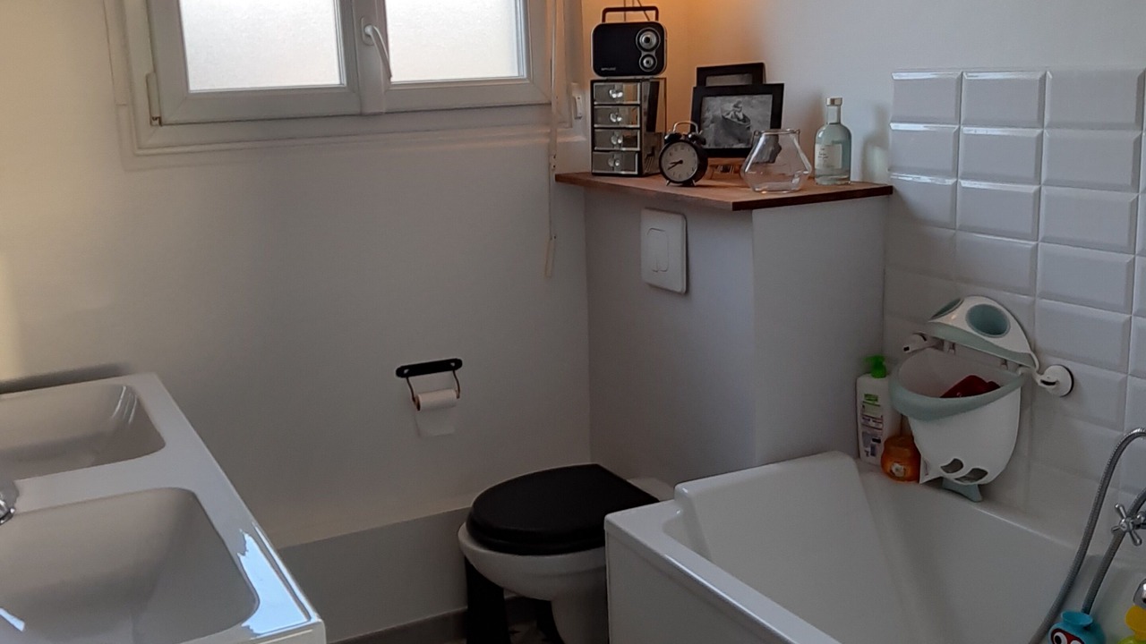Photo of Bathroom in Merignac
