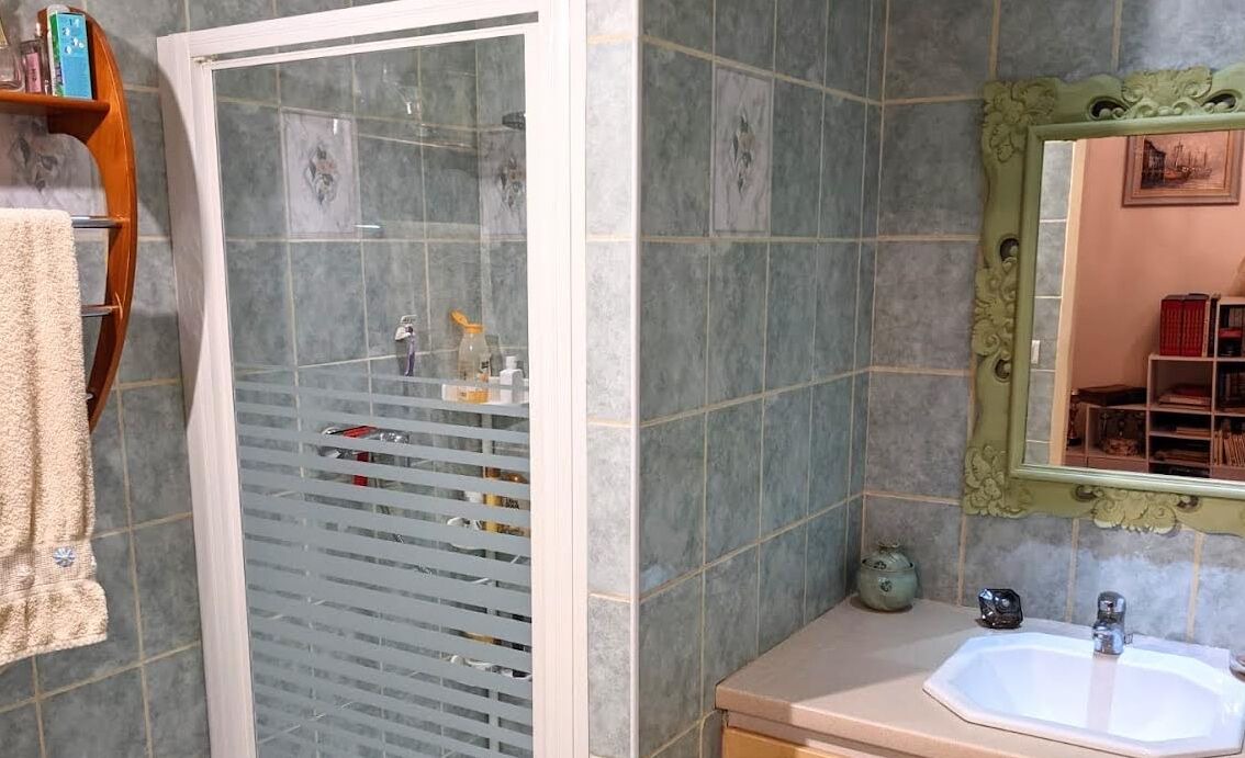 Photo of Bathroom in Capdrot