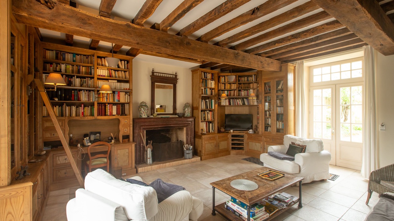 Photo of Livingroom in Pressac