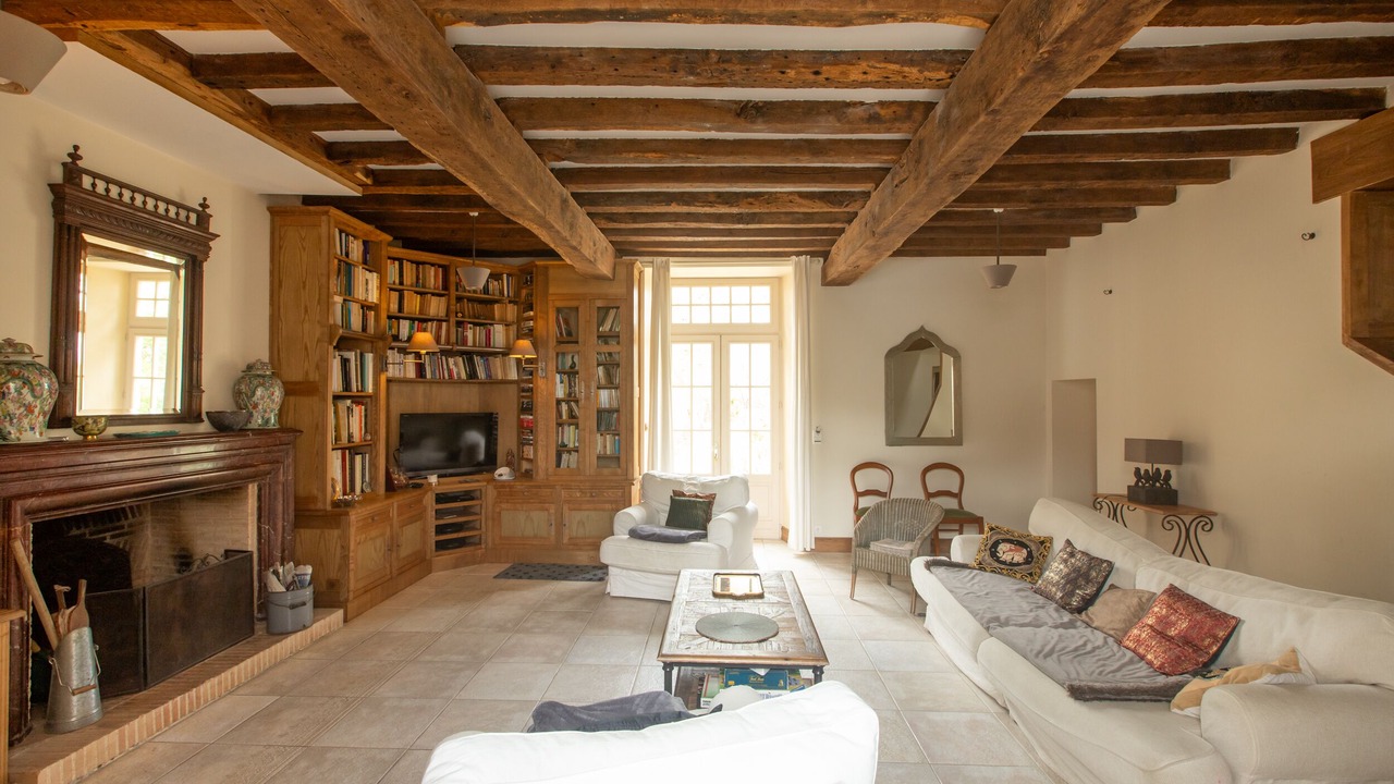 Photo of Livingroom in Pressac