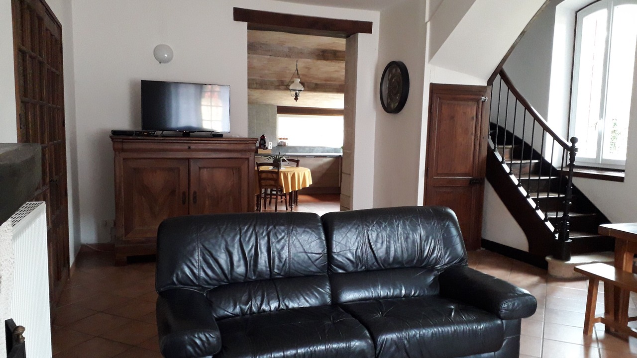 Photo of Livingroom in Saint-Amand-de-Coly