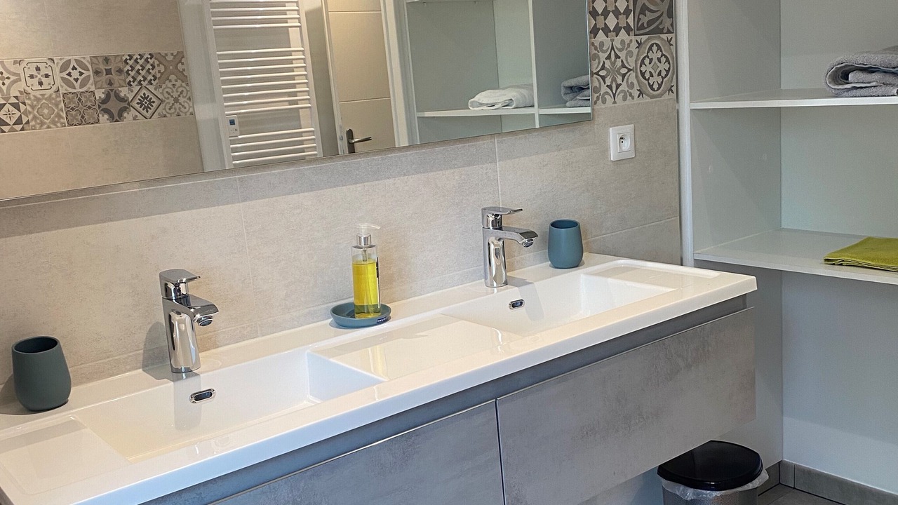 Photo of Bathroom in Champniers-et-Reillac