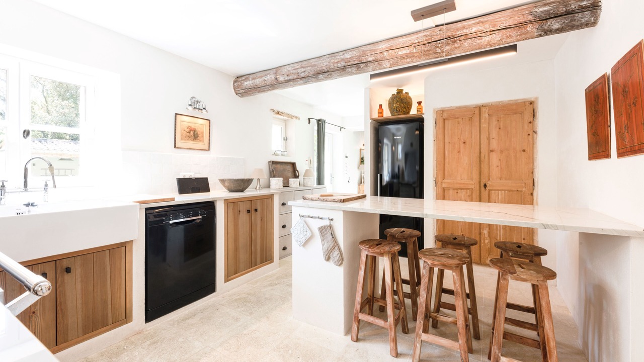 Photo of Kitchen in L'Isle-sur-la-Sorgue